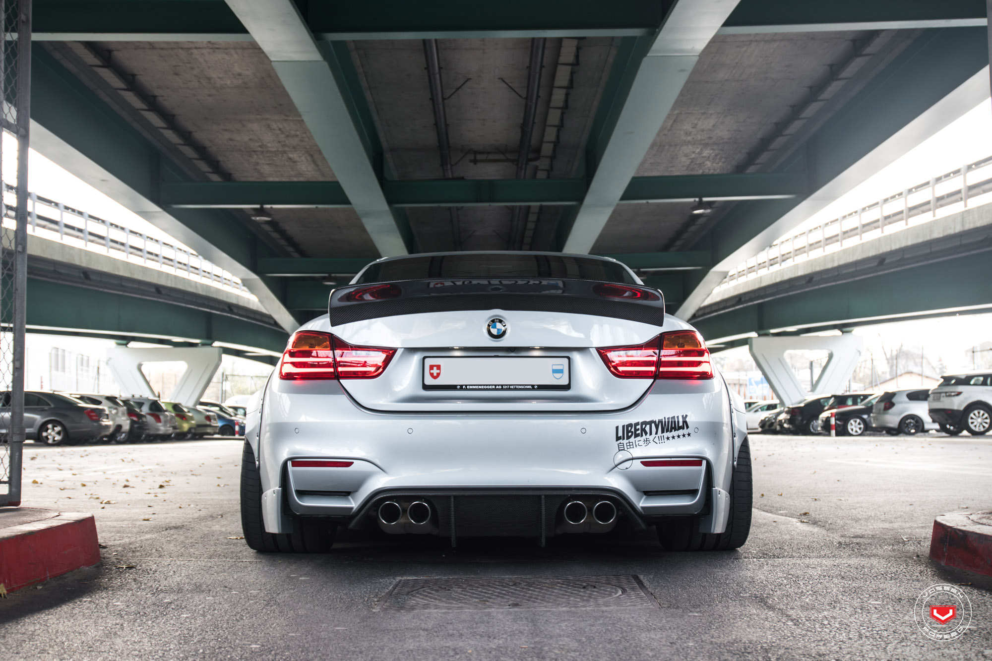 BMW M4 - 와일드 바디킷