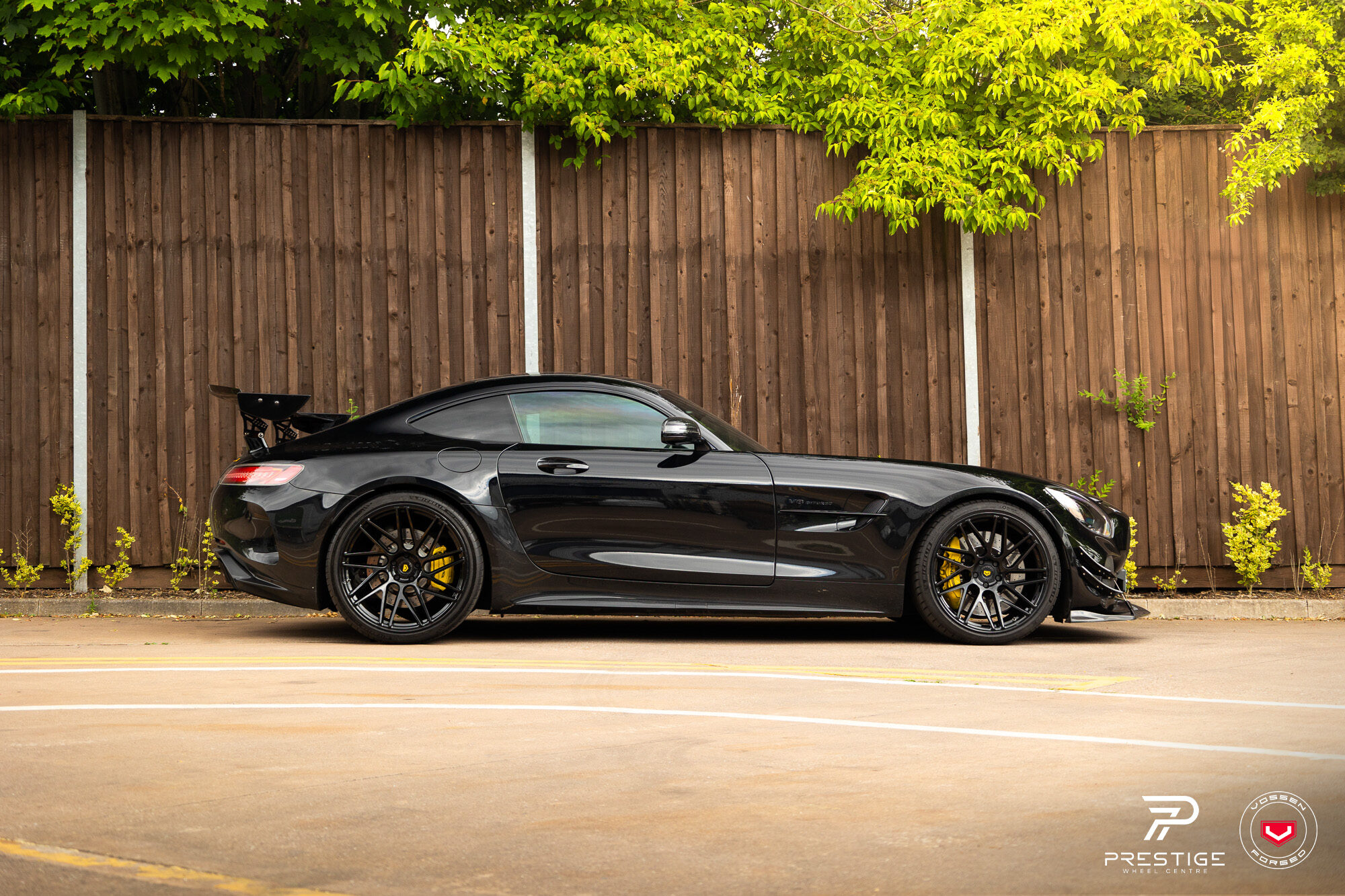 벤츠 AMG GTR