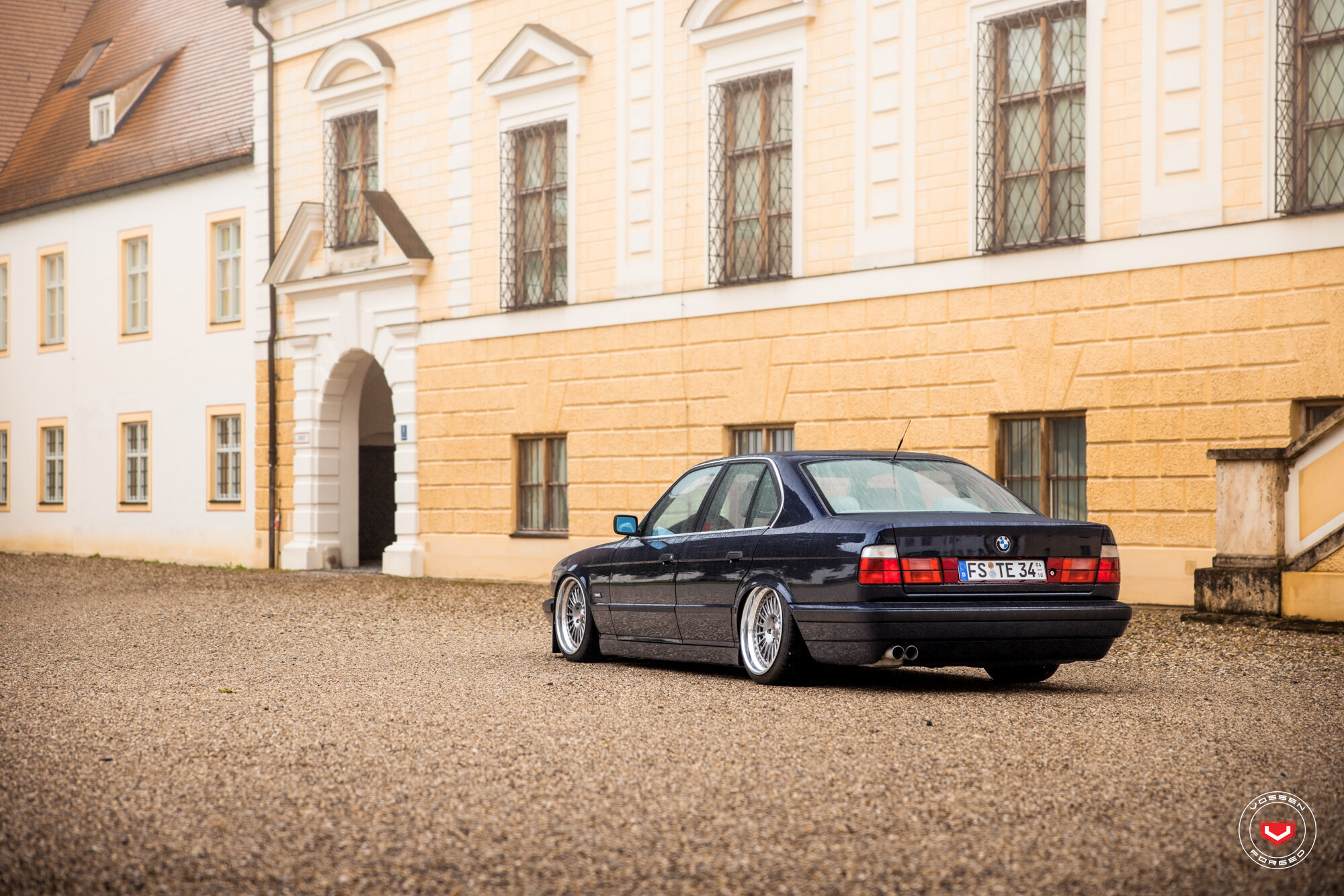 BMW E34