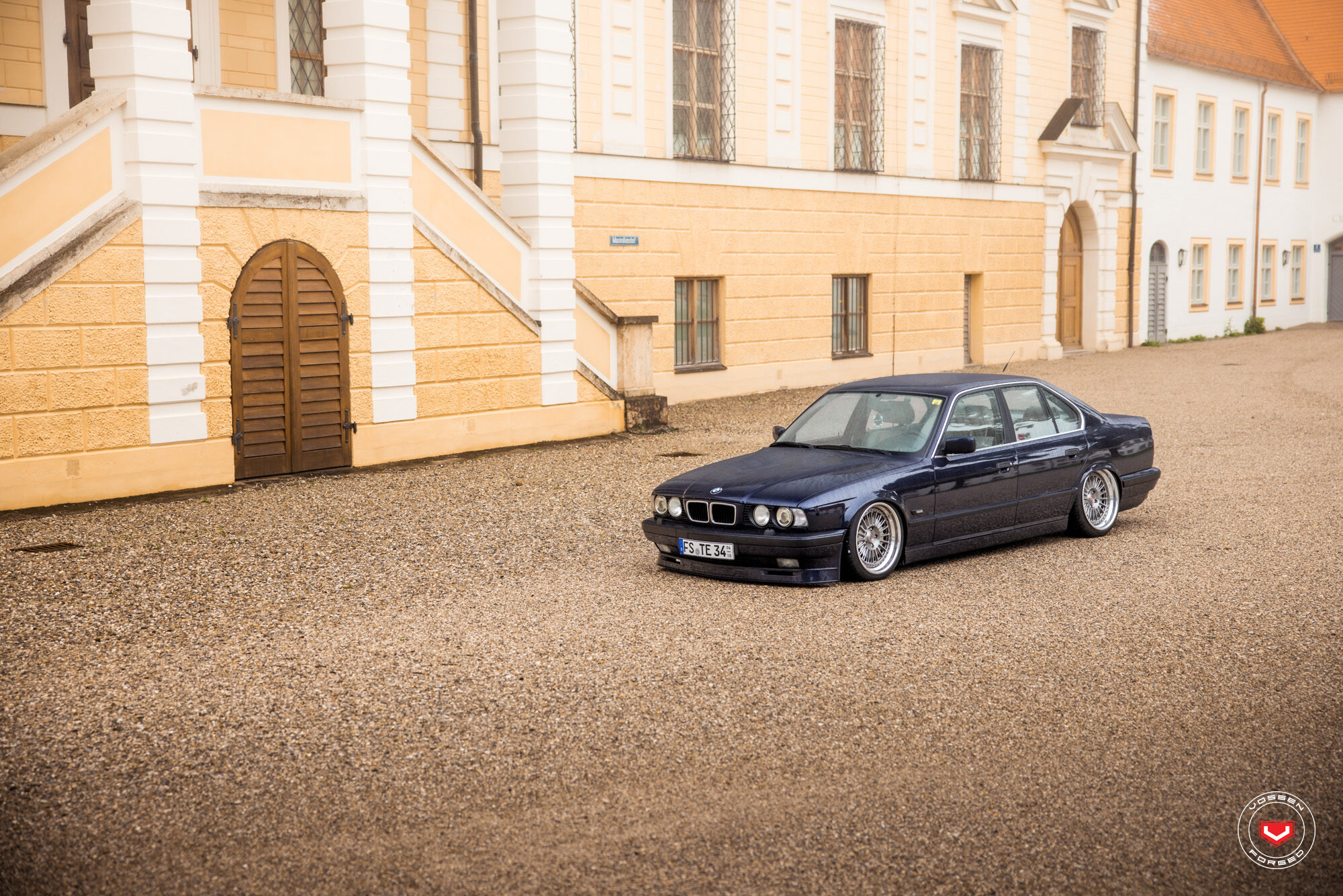 BMW E34