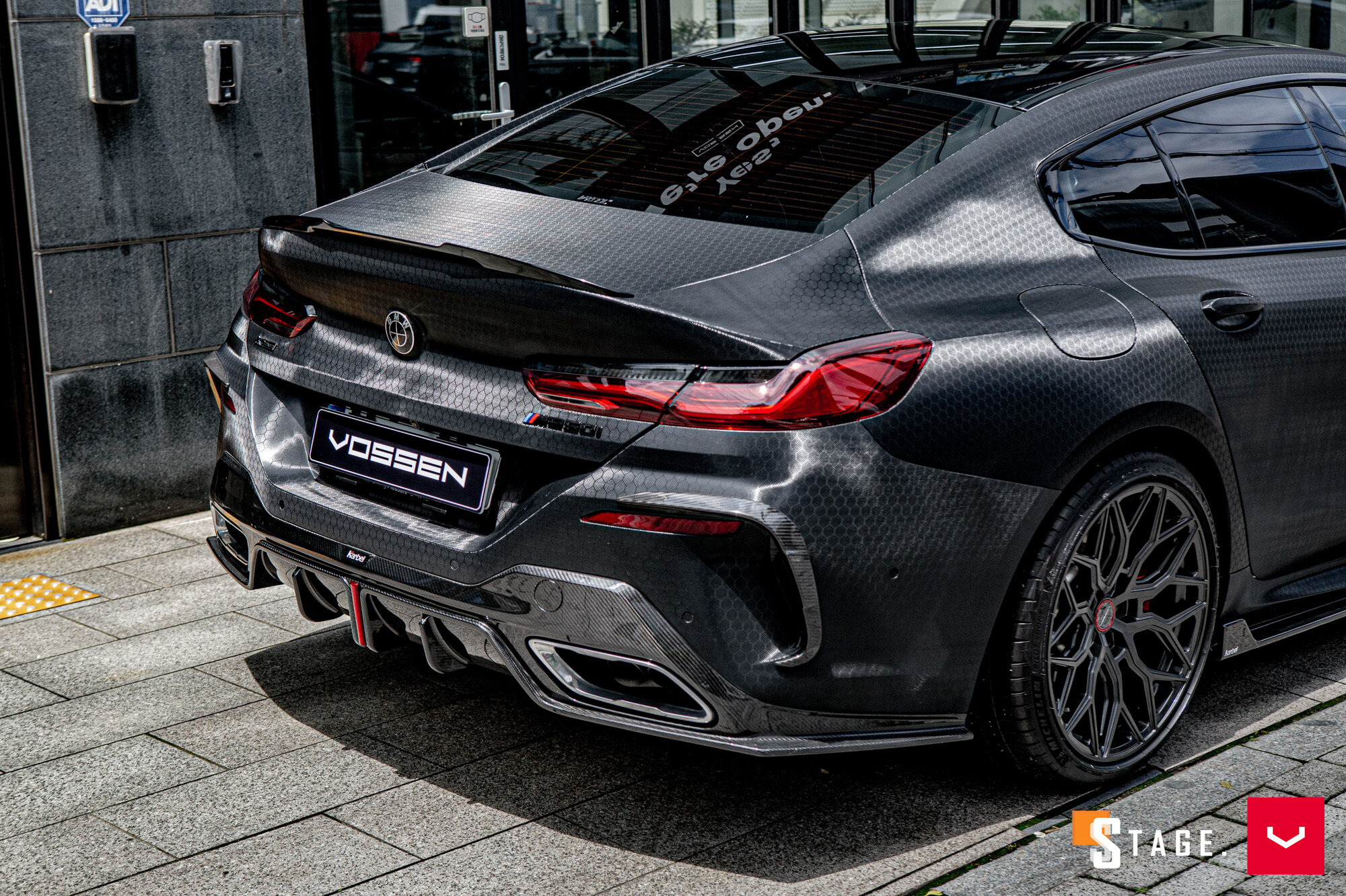 BMW M850I