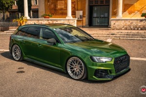 아우디 RS4
