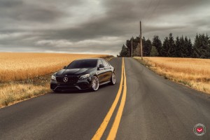 벤츠 E63 AMG